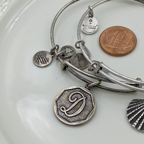 Alex and Ani Rafaleian Silver Seashell D Bracelet - Picture 4 of 8